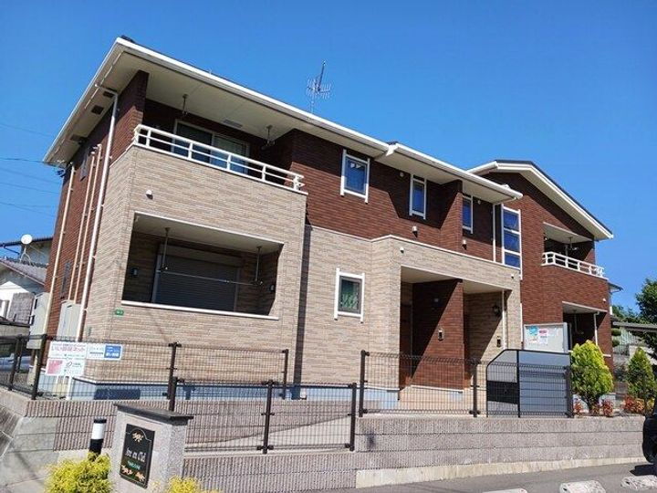 広島県福山市能島３丁目 2階建 築4年7ヶ月