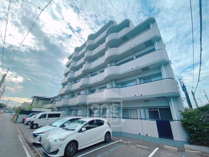 愛知県名古屋市南区元塩町２丁目 6階建 築30年9ヶ月