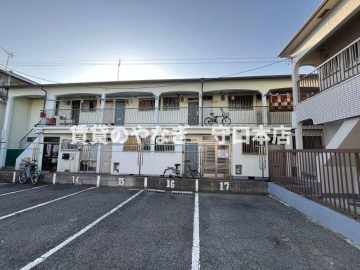 大阪府守口市南寺方中通１丁目 賃貸アパート