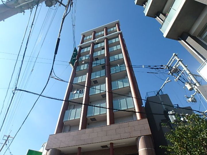 エクセレント上新１７ 11階建