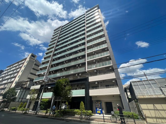 エステムコート新大阪Ⅹザ・ゲート 15階建