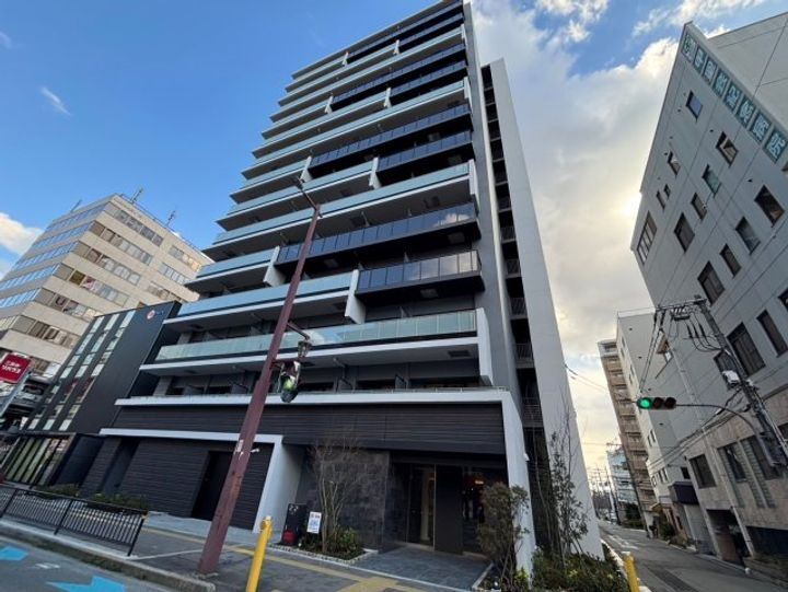 大阪府吹田市江の木町 14階建