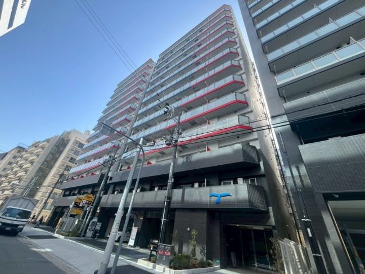 大阪府大阪市淀川区西宮原１丁目 13階建 