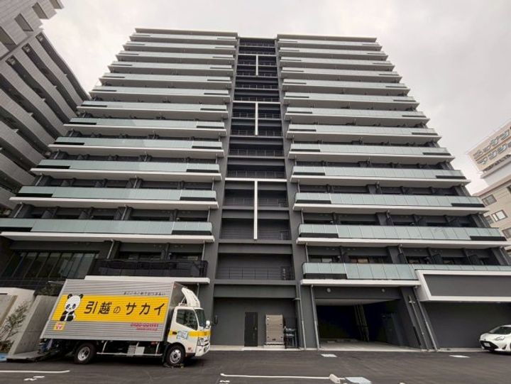 大阪府大阪市淀川区宮原５丁目 14階建
