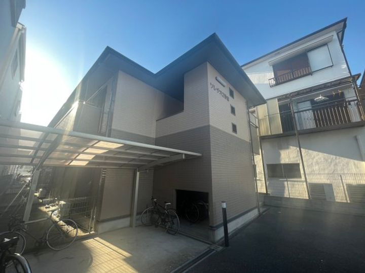 ソレジオ２号館 2階建