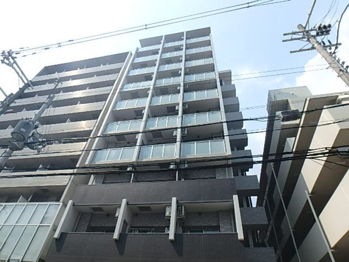 エストーネ江坂