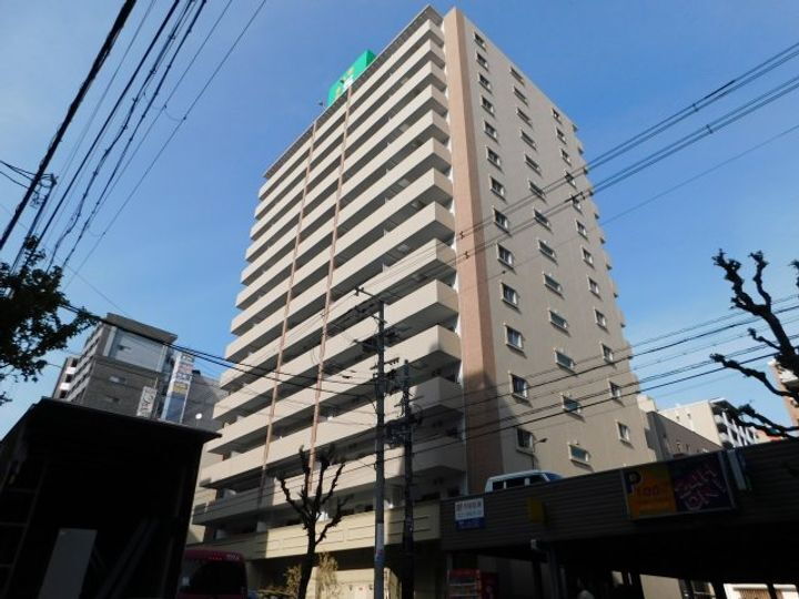 スプランディッド江坂駅前