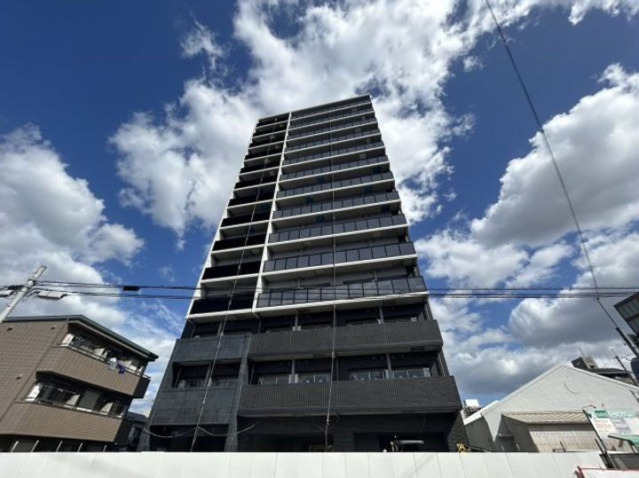 プレサンス東三国エンブレイス