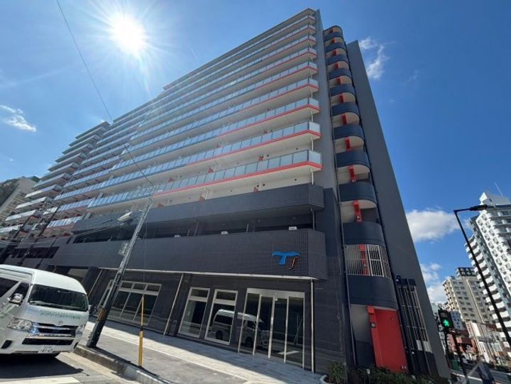 大阪府大阪市淀川区西宮原１丁目  12階建