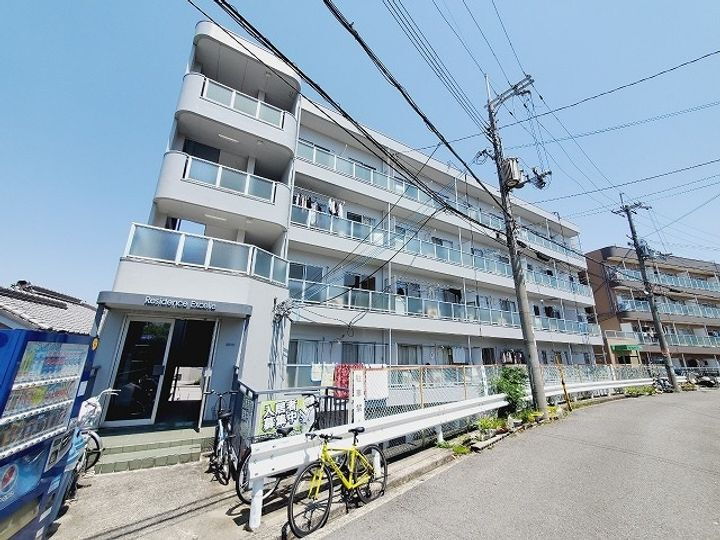 Ｒｅｓｉｄｅｎｃｅ　Ｅｘｃｅｌｌｅ 5階建