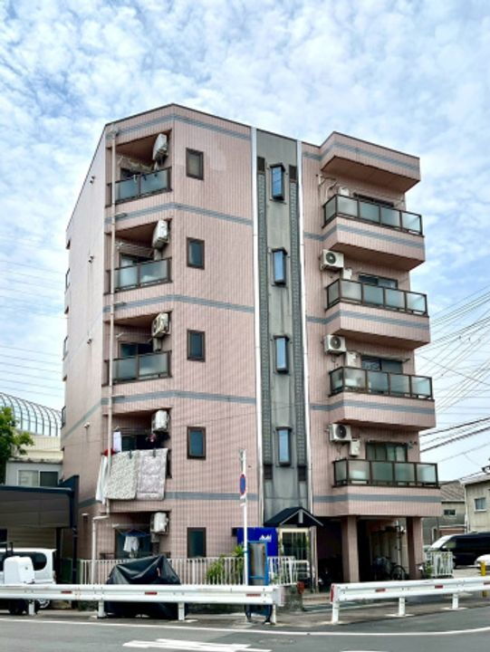 シャルマン池田３３