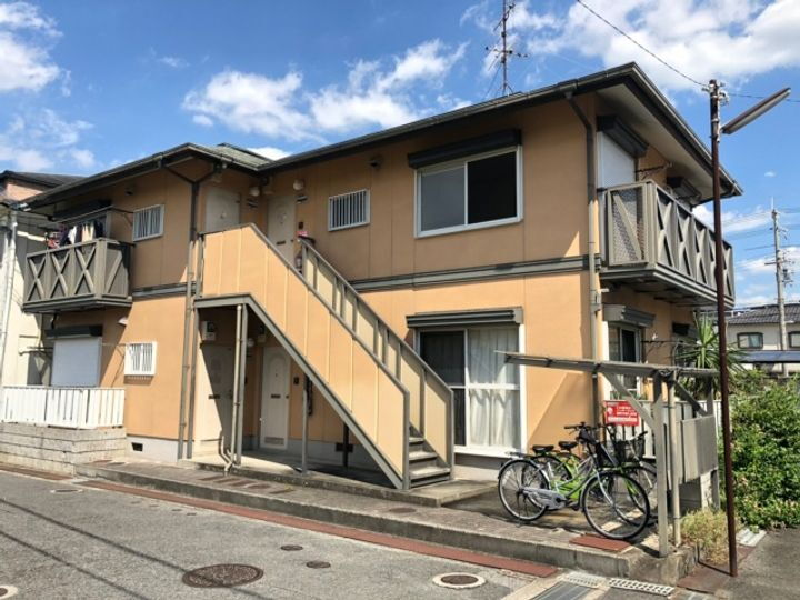 大阪府寝屋川市上神田２丁目 賃貸アパート