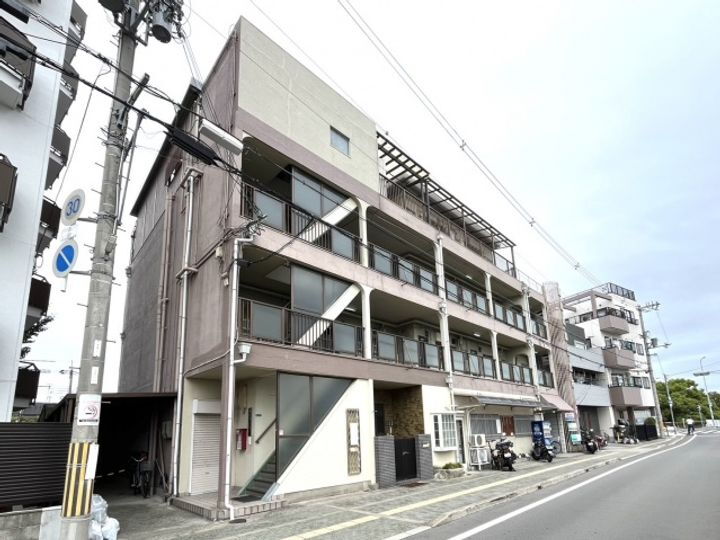 大阪府寝屋川市清水町 賃貸マンション