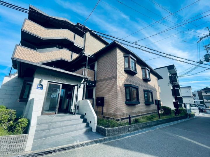 大阪府寝屋川市木屋町 賃貸マンション