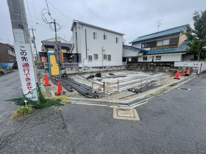 大阪府寝屋川市長栄寺町 賃貸アパート