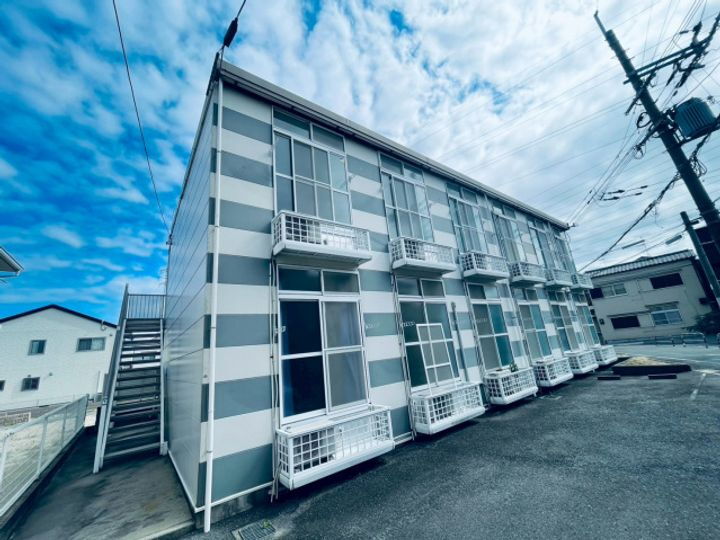 大阪府門真市常盤町 賃貸アパート