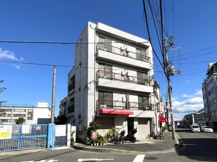 エクセレンス北巣本