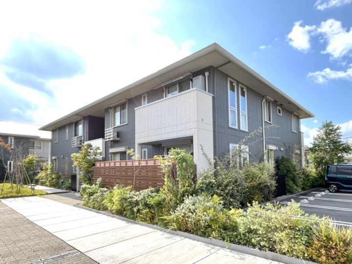 Ｆａｍｉｌｌｅ　Ｃｒｅｓｃｅｎｔ　Ａ棟