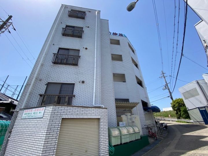 大阪府枚方市山之上北町 賃貸マンション