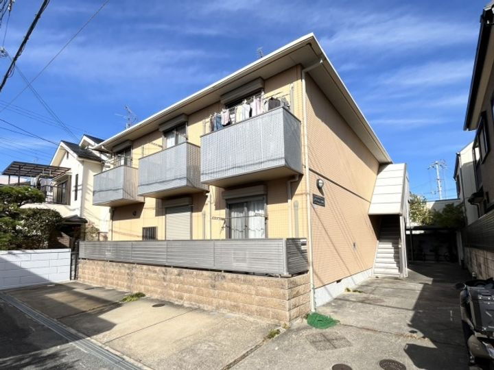 大阪府寝屋川市大利町 賃貸アパート