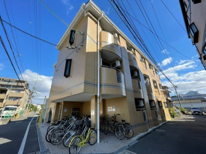 大阪府守口市大久保町２丁目 賃貸マンション