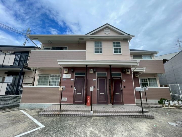 大阪府寝屋川市高柳４丁目 賃貸アパート