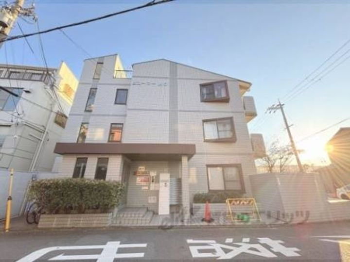 京都府京都市東山区福稲川原町 賃貸マンション