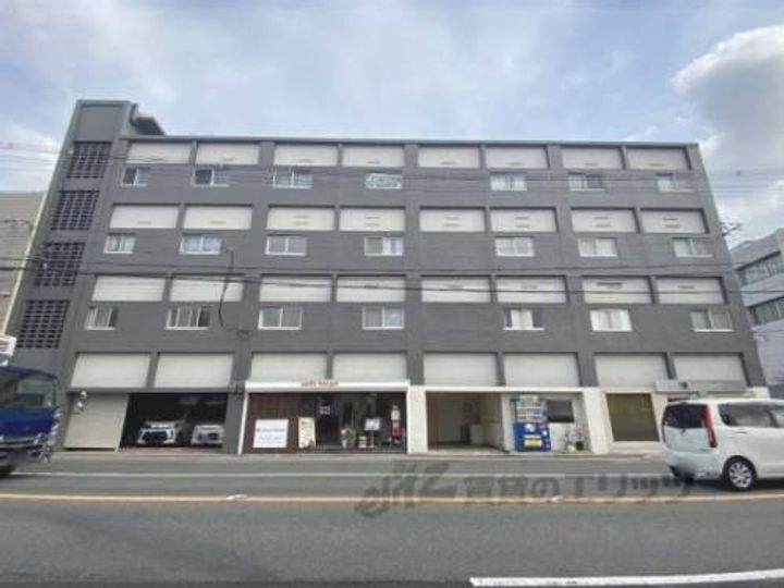 東山ハイツ 4階建