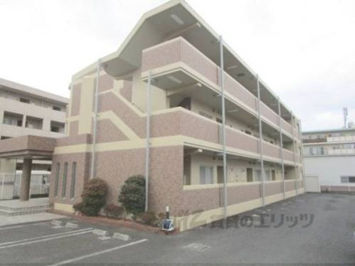 エルグランデ奥村？