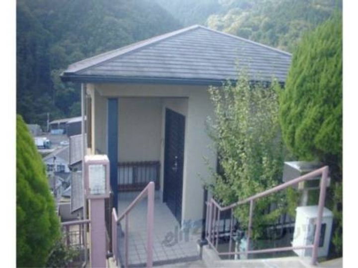 大枝北沓掛町三丁目３００－１１貸家