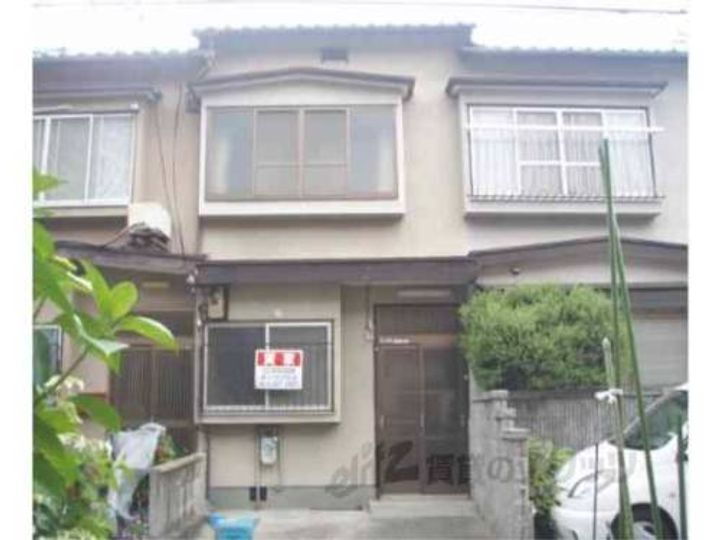 淀美豆町３２４－９４貸家