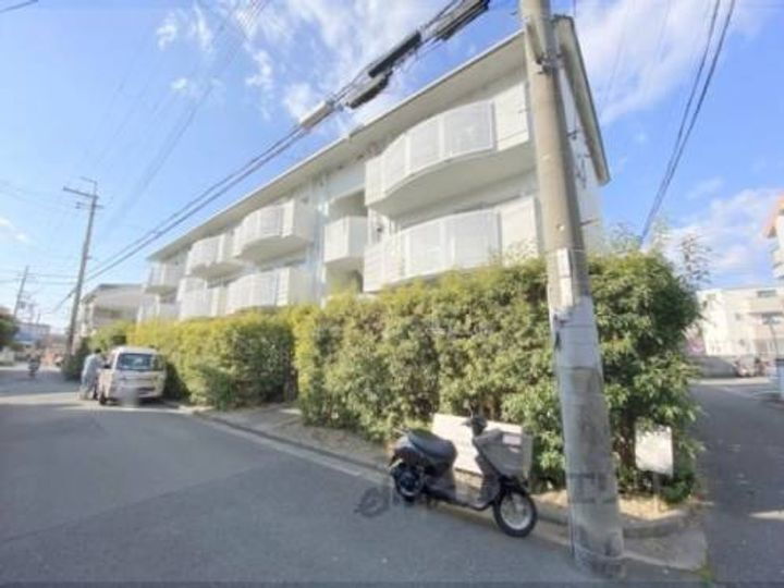 大阪府枚方市桜町 賃貸マンション