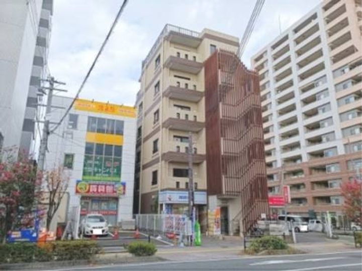 南創館