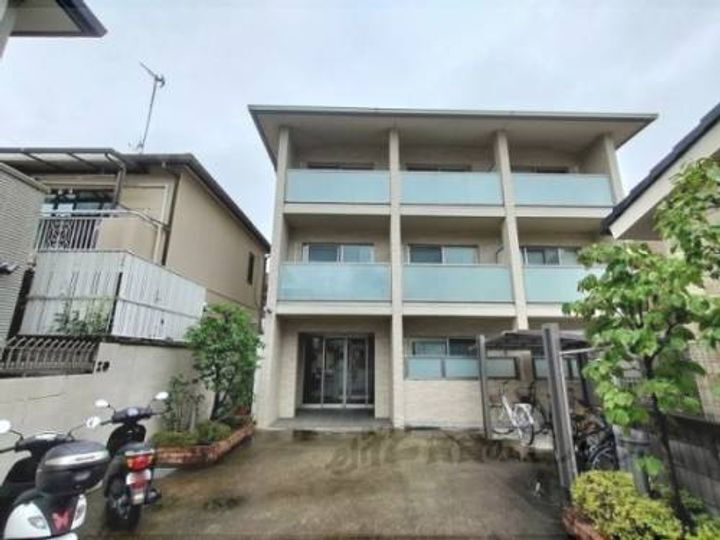 サンクスパレ桂？