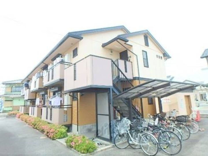 メゾン・ラ・コート弐番館