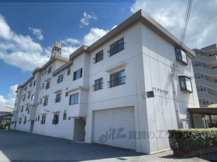 滋賀県彦根市芹川町 賃貸マンション