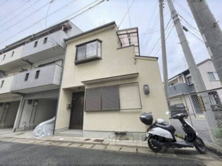 桂芝ノ下町３－１４貸家