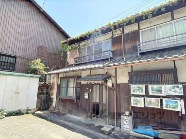 鹿ケ谷西寺ノ前町１６貸家 平屋建て