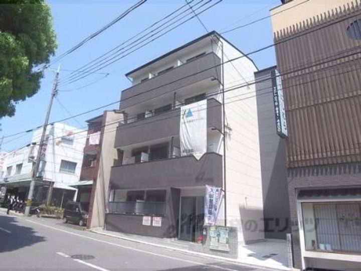 京都府京都市右京区太秦安井松本町 賃貸マンション