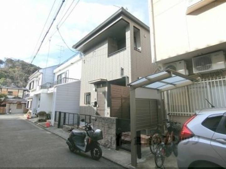 京都府京都市右京区花園宮ノ上町 賃貸アパート