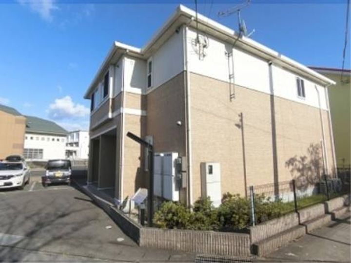 滋賀県東近江市市子殿町 賃貸アパート