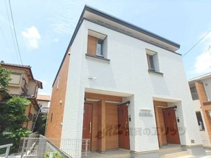 滋賀県大津市昭和町 賃貸アパート