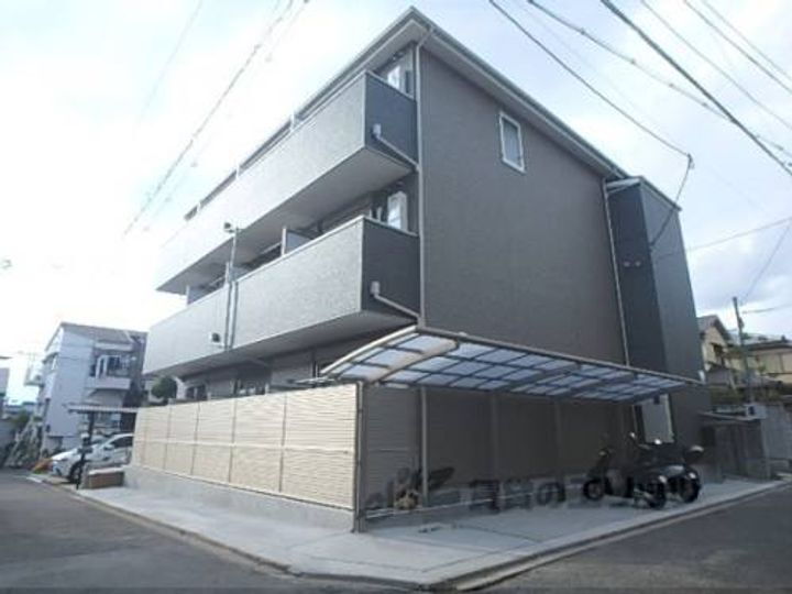 京都府京都市伏見区深草向畑町 賃貸アパート