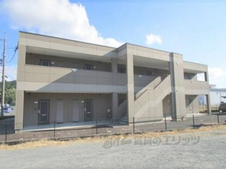 京都府南丹市園部町内林町 賃貸アパート