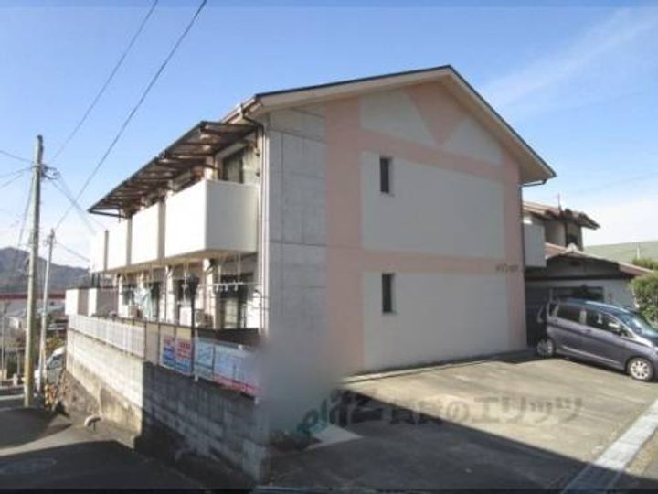 京都府亀岡市曽我部町南条岩ヶ谷 賃貸アパート