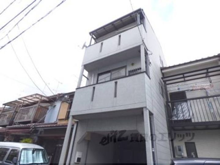 桂乾町２３－９貸家