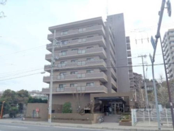 滋賀県大津市本宮２丁目 賃貸マンション