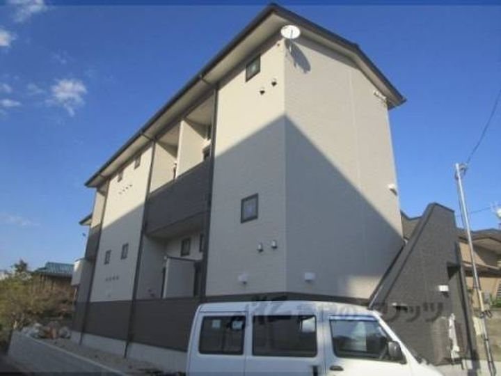京都府京都市伏見区深草大亀谷西寺町 賃貸アパート