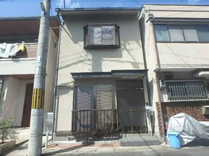 嵯峨折戸町８－６貸家