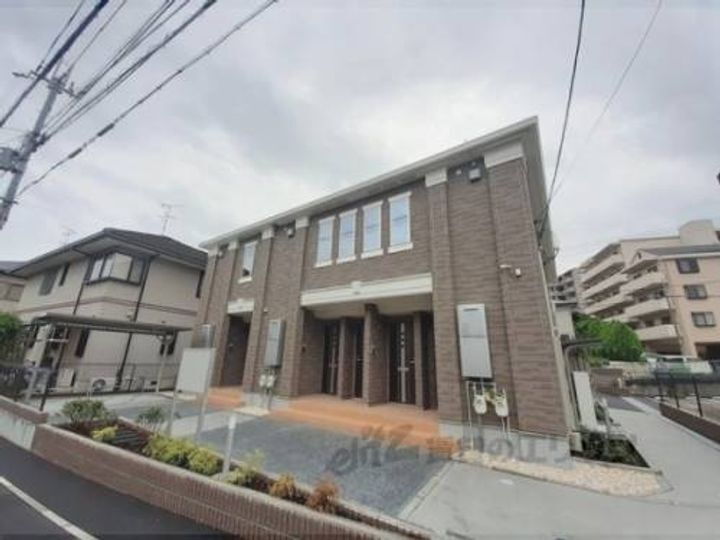 奈良県奈良市あやめ池北３丁目 賃貸アパート